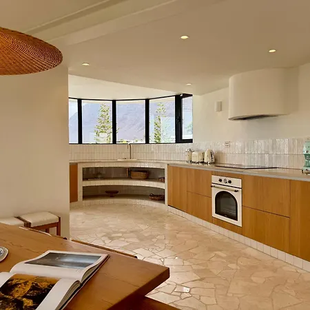 Canaryislandshost L Risco Lanzarote *